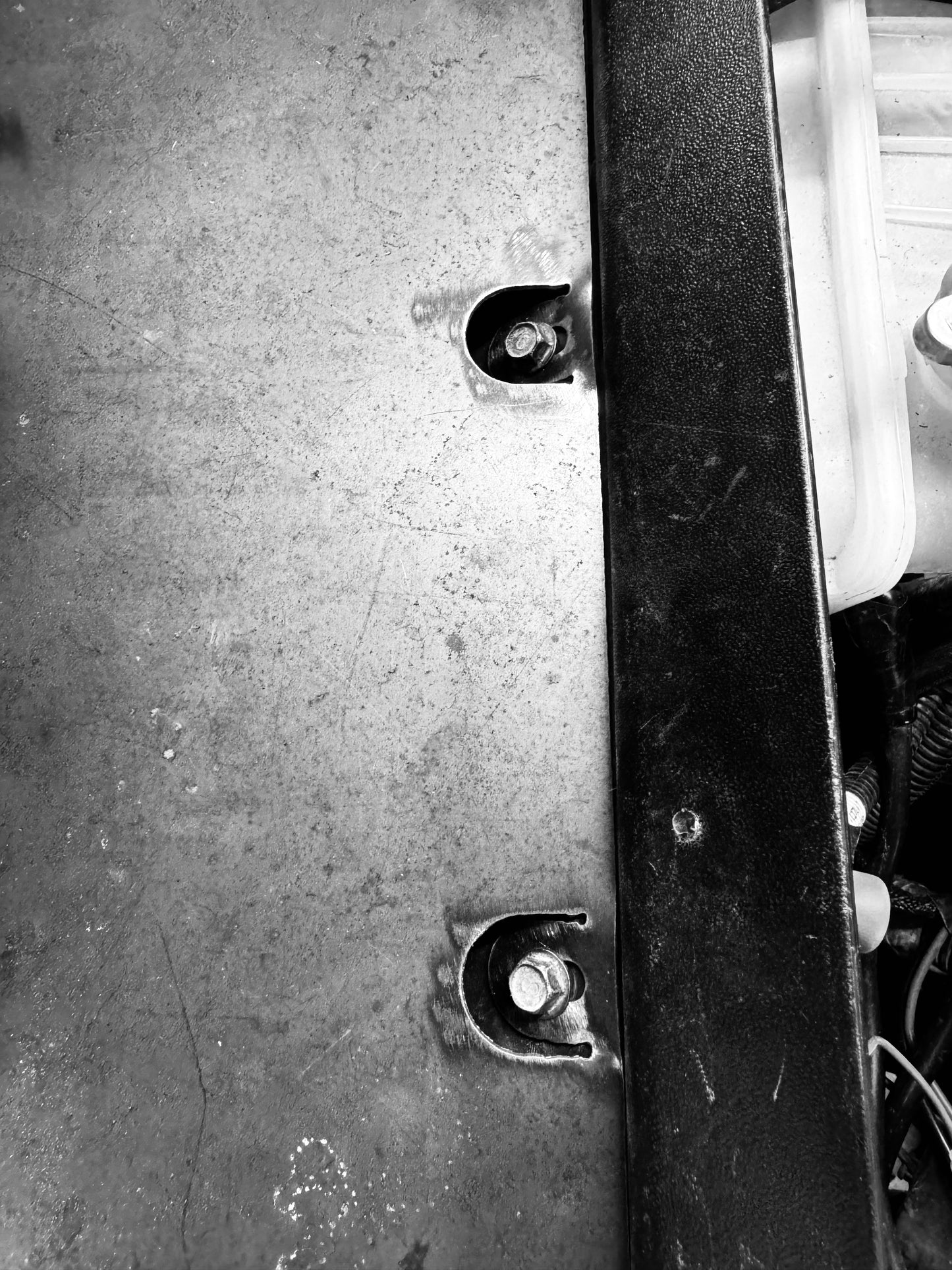 RZR 19+ Dash Mounting Plate