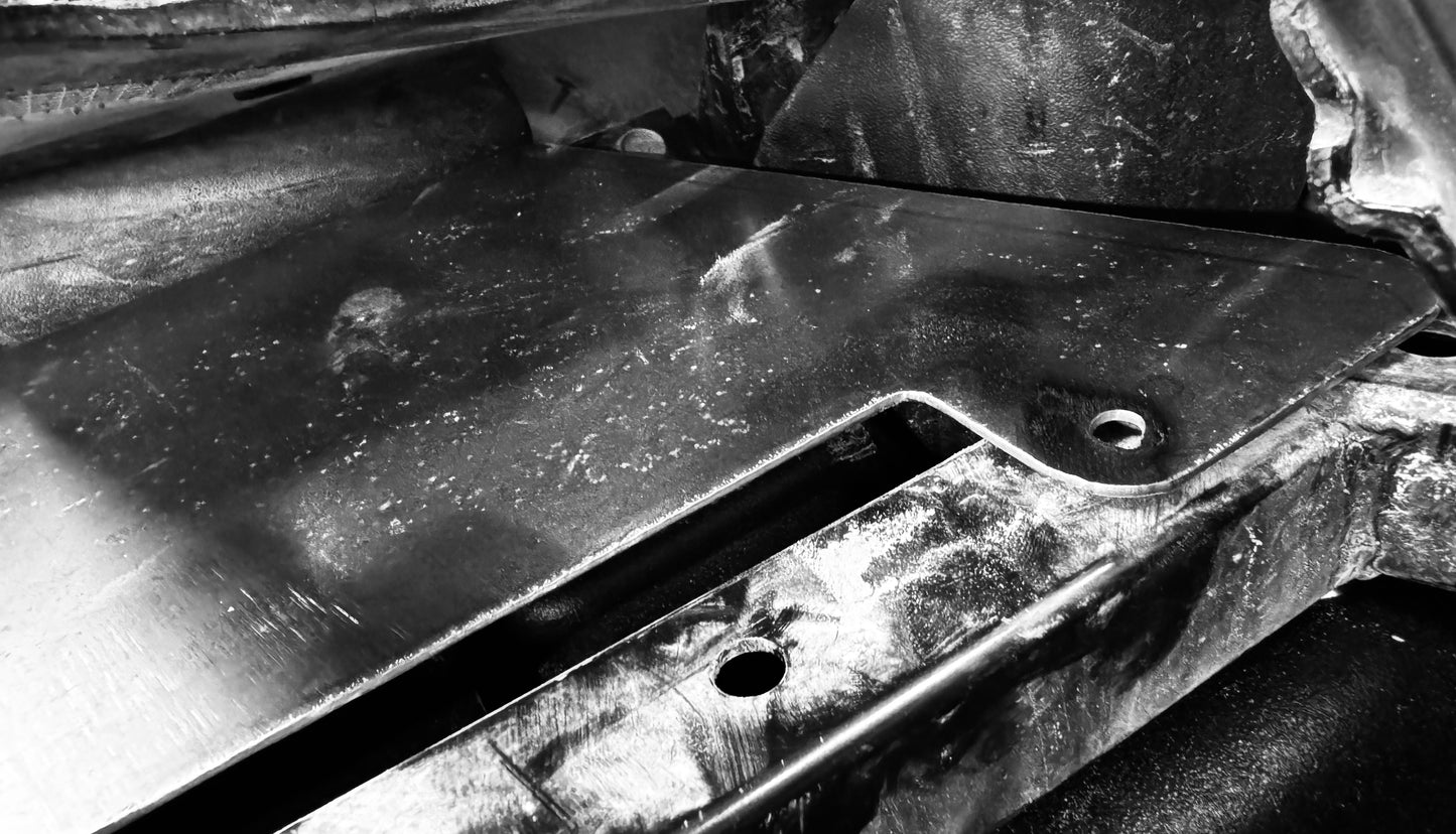 RZR 19+ Dash Mounting Plate